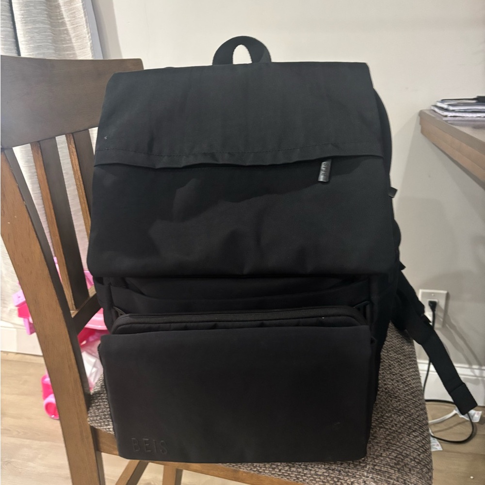 BEIS ultimate diaper bag